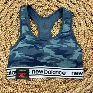 NWT! New Balance Medium Impact Smoke Blue Camo Sports Bra - M